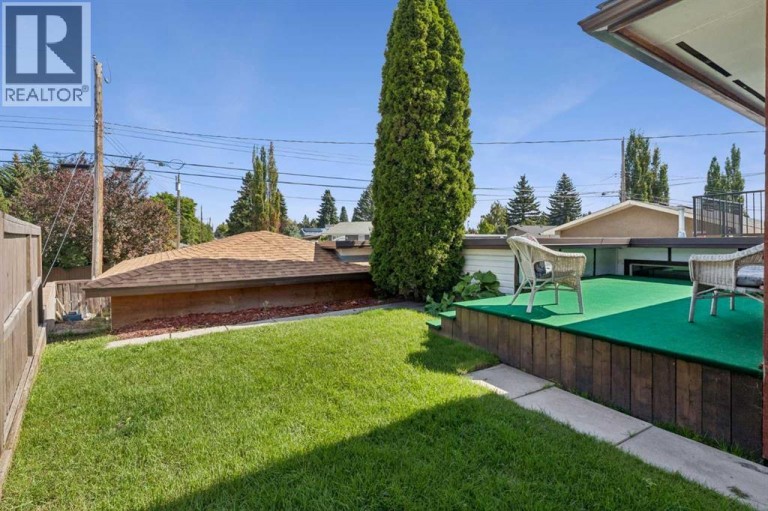 708 Lake Bonavista Drive SE, Calgary, Alberta, T2J0N1