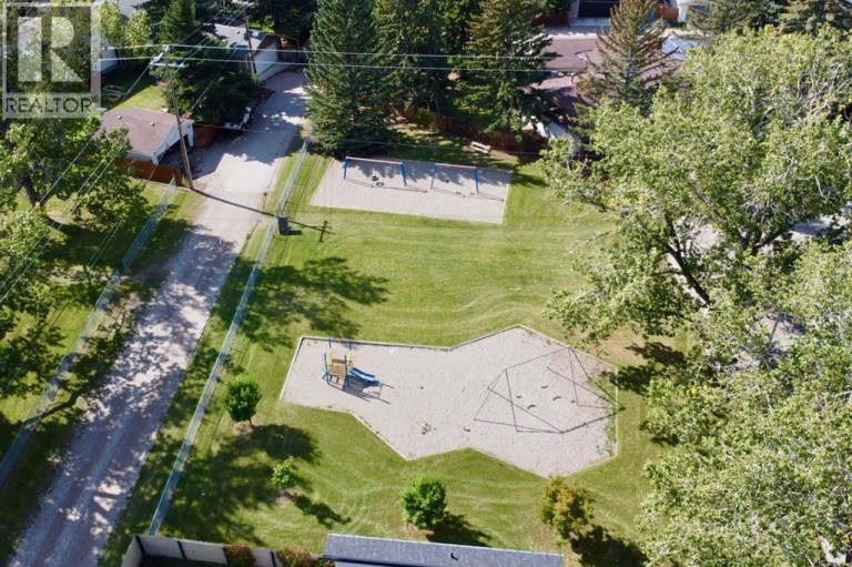 708 Lake Bonavista Drive SE, Calgary, Alberta, T2J0N1