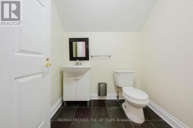 7930 KIPLING AVENUE Vaughan (West Woodbridge) Ontario photo 13