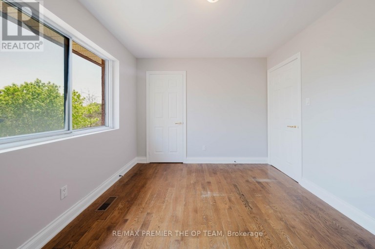 7930 KIPLING AVENUE, Vaughan (West Woodbridge), Ontario, L4L1Z5