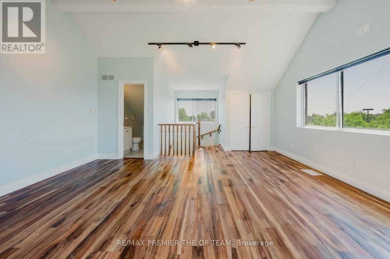 7930 KIPLING AVENUE, Vaughan (West Woodbridge), Ontario, L4L1Z5