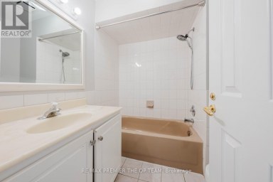 7930 KIPLING AVENUE Vaughan (West Woodbridge) Ontario photo 30