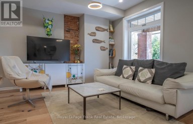 248 BENSON AVENUE Toronto (Wychwood) Ontario photo 4