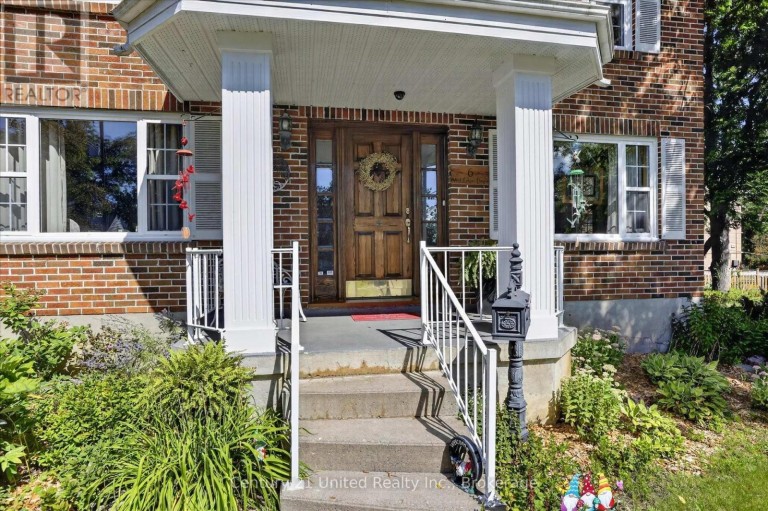 6 MIDDLETON DRIVE, Peterborough (Monaghan Ward 2), Ontario, K9J4Z2