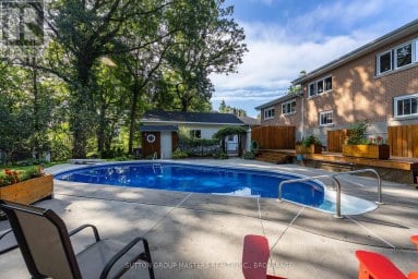 732 CENTRE STREET, Kingston (South Of Taylor-Kidd Blvd) Ontario