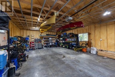 732 CENTRE STREET, Kingston (South Of Taylor-Kidd Blvd) Ontario