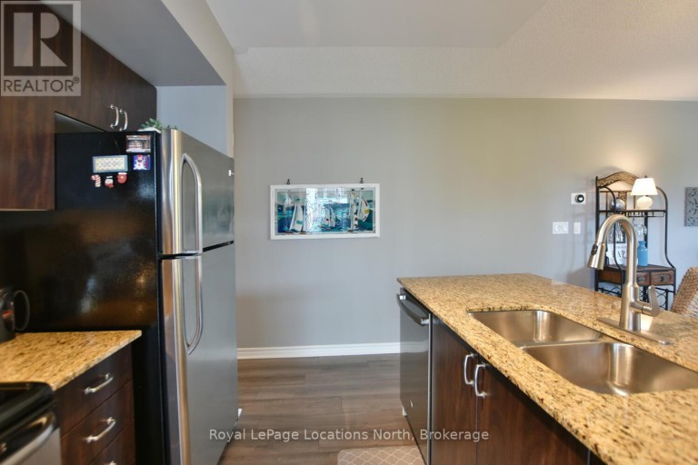 208 - 6 BRANDY LANE DRIVE, Collingwood, Ontario, L9Y0X4
