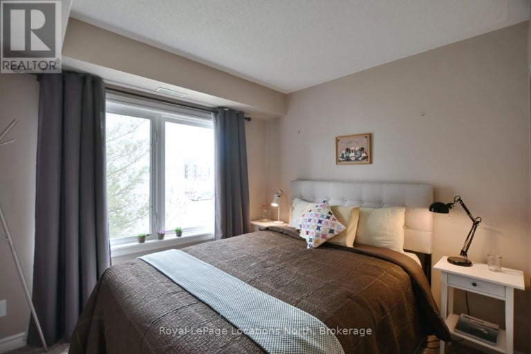 208 - 6 BRANDY LANE DRIVE, Collingwood, Ontario, L9Y0X4