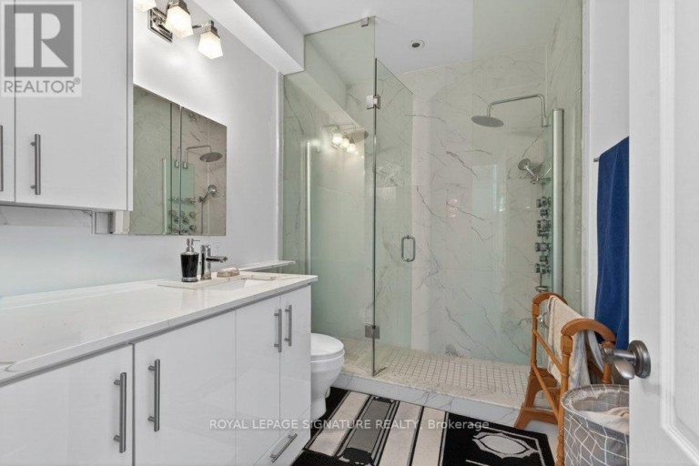 32 CLIFFCREST DRIVE, Toronto (Cliffcrest), Ontario, M1M2K2