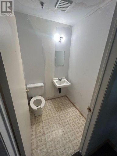 7 - 201 SPINNAKER WAY, Vaughan (Concord), Ontario, L4K4C6