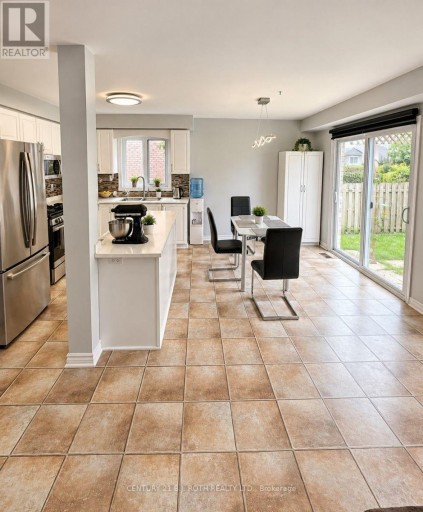 509 GROVE STREET E, Barrie (Grove East), Ontario, L4M5Z4