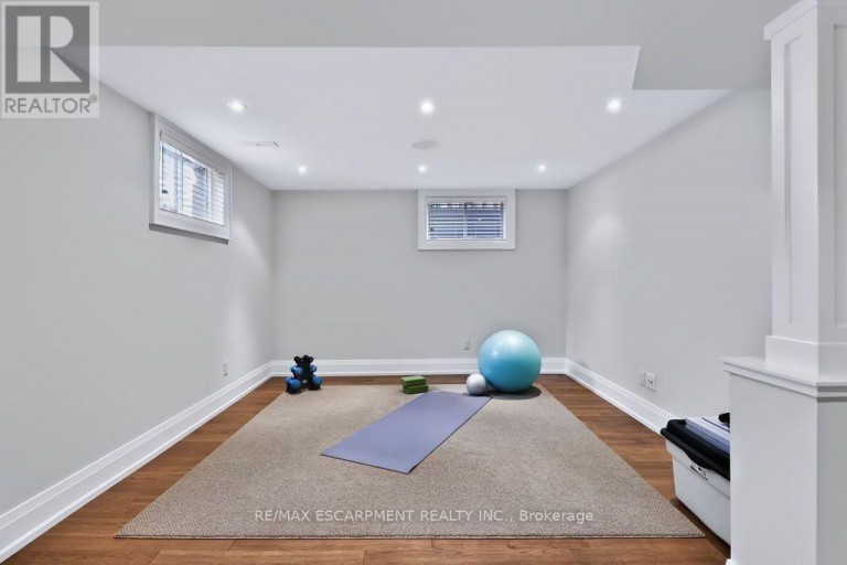 1470 CRESCENT ROAD, Mississauga (Lorne Park), Ontario, L5H1P6