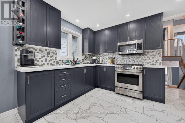 4 MARTINDALE CRESCENT, Brampton (Brampton West), Ontario, L6X2T9