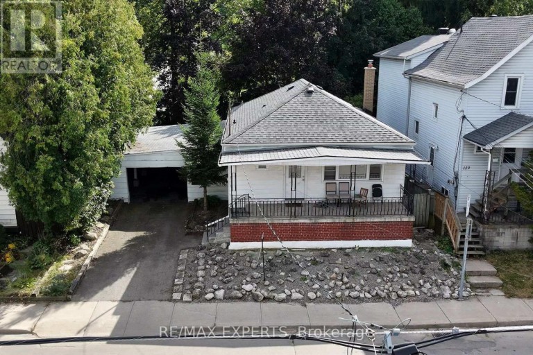 127 WHITNEY AVENUE, Hamilton (Ainslie Wood), Ontario, L8S2G6