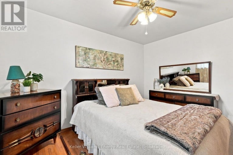 410 GRANDVIEW STREET S, Oshawa (Donevan), Ontario, L1H7C8