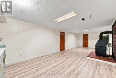 410 GRANDVIEW STREET S Oshawa (Donevan) Ontario photo 27