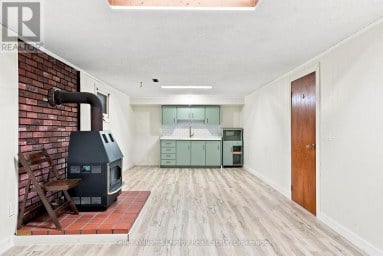 410 GRANDVIEW STREET S Oshawa (Donevan) Ontario photo 31