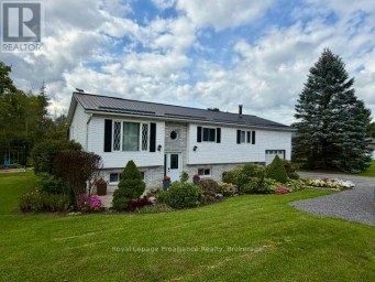 13 FORESTER DRIVE Quinte West (Sidney Ward) Ontario photo 1
