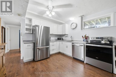 13 FORESTER DRIVE Quinte West (Sidney Ward) Ontario photo 31
