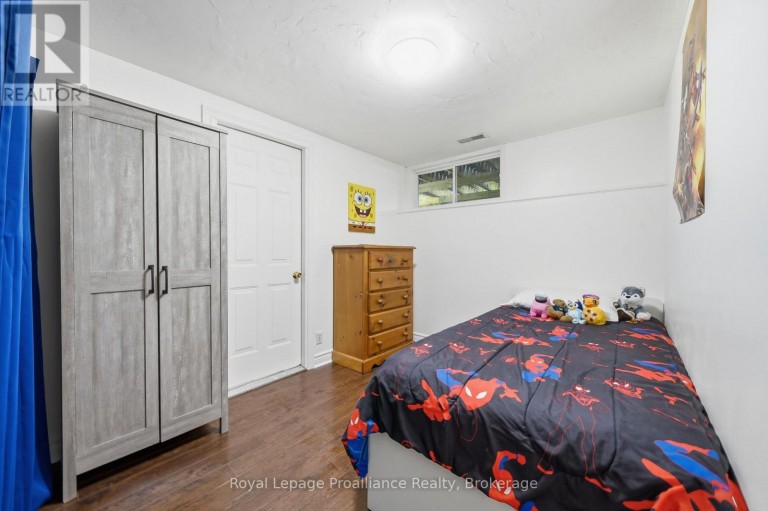 13 FORESTER DRIVE, Quinte West (Sidney Ward), Ontario, K0K2C0