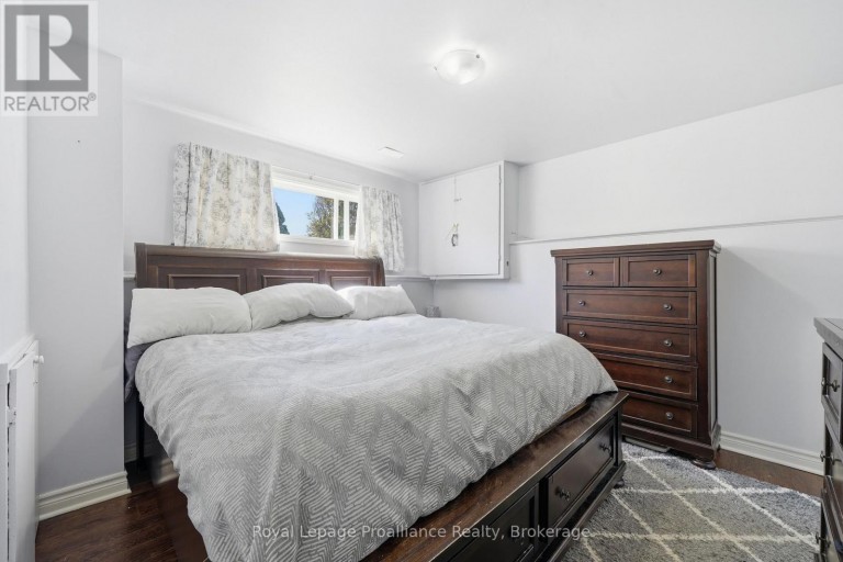 13 FORESTER DRIVE, Quinte West (Sidney Ward), Ontario, K0K2C0