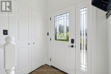 13 FORESTER DRIVE Quinte West (Sidney Ward) Ontario photo 6