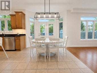 378 WHISKER STREET London North (North B) Ontario photo 8