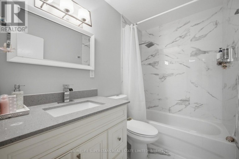 334 WOODSWORTH ROAD, Toronto (St. Andrew-Windfields), Ontario, M2L2T6