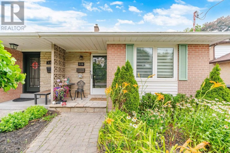 334 WOODSWORTH ROAD, Toronto (St. Andrew-Windfields), Ontario, M2L2T6