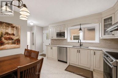 334 WOODSWORTH ROAD Toronto (St. Andrew-Windfields) Ontario photo 7
