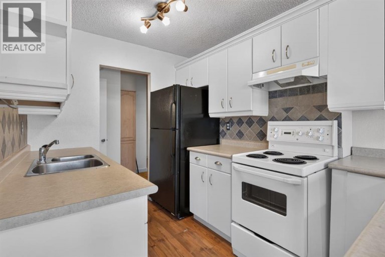 202, 809 4 Street NE, Calgary, Alberta, T2E3S9