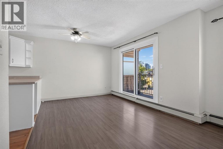 202, 809 4 Street NE, Calgary, Alberta, T2E3S9