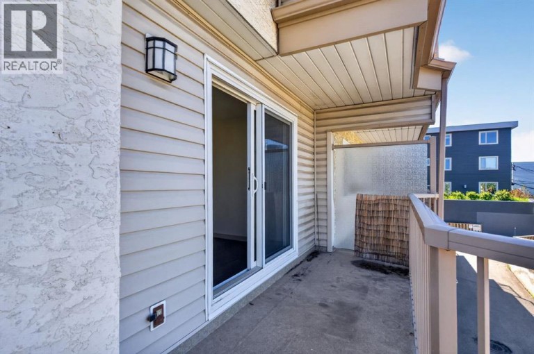 202, 809 4 Street NE, Calgary, Alberta, T2E3S9