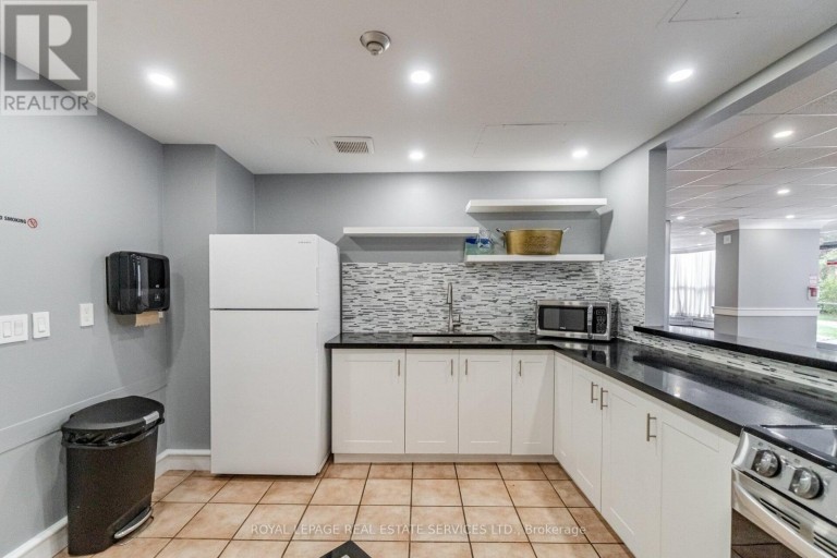 PH05 - 250 WEBB DRIVE, Mississauga (City Centre), Ontario, L5B3Z4