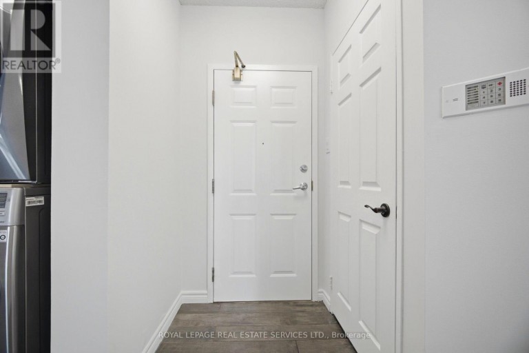PH05 - 250 WEBB DRIVE, Mississauga (City Centre), Ontario, L5B3Z4