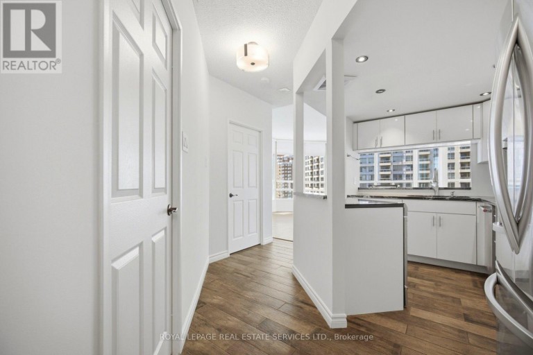 PH05 - 250 WEBB DRIVE, Mississauga (City Centre), Ontario, L5B3Z4