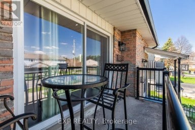 88 ENGLISH STREET Brampton (Brampton West) Ontario photo 10