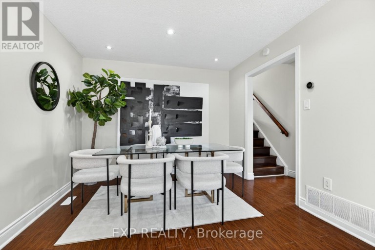 88 ENGLISH STREET, Brampton (Brampton West), Ontario, L6X2P6