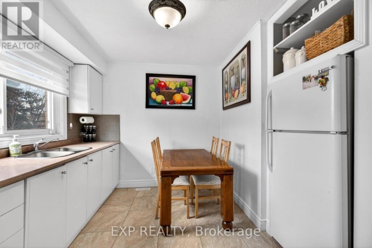 88 ENGLISH STREET, Brampton (Brampton West), Ontario, L6X2P6