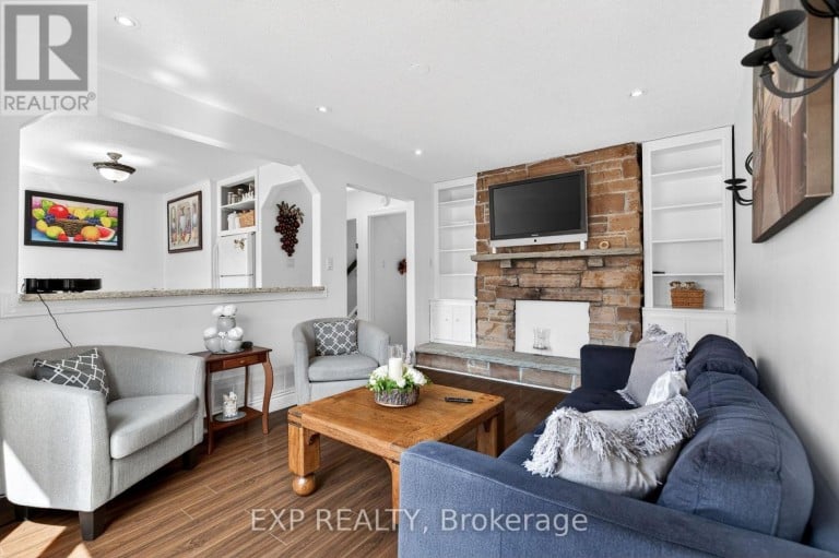 88 ENGLISH STREET, Brampton (Brampton West), Ontario, L6X2P6