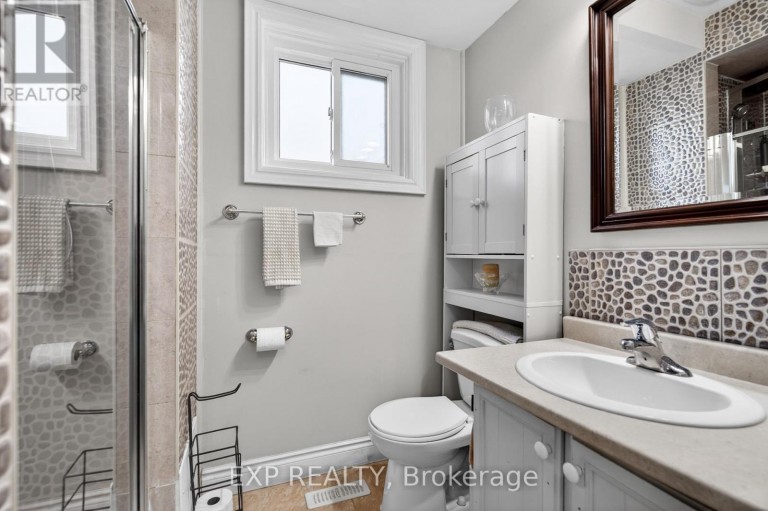88 ENGLISH STREET, Brampton (Brampton West), Ontario, L6X2P6