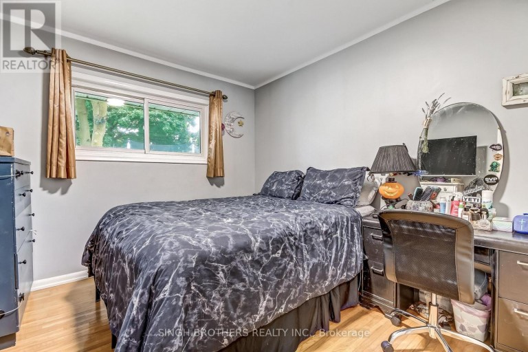 316 WILLOWGROVE CRESCENT, Woodstock (Woodstock - North), Ontario, N4S7N4