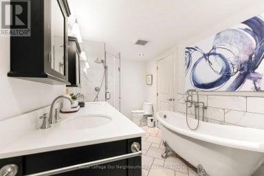 121 CEDAR CREST BEACH ROAD Clarington (Bowmanville) Ontario photo 23