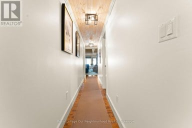 121 CEDAR CREST BEACH ROAD Clarington (Bowmanville) Ontario photo 24