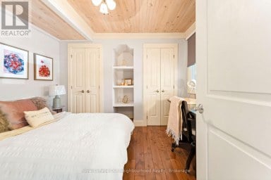 121 CEDAR CREST BEACH ROAD Clarington (Bowmanville) Ontario photo 26