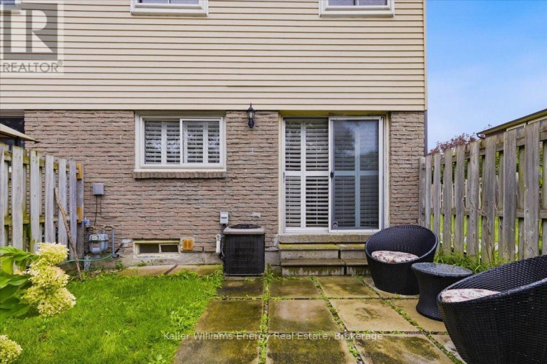 81 - 909 BURNS STREET W, Whitby (Lynde Creek), Ontario, L1N6J5