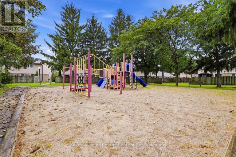 81 - 909 BURNS STREET W, Whitby (Lynde Creek), Ontario, L1N6J5