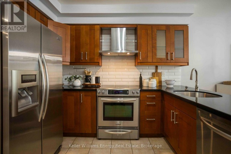 113 ISAAC MURRAY AVENUE, Vaughan (Maple), Ontario, L6A2S8