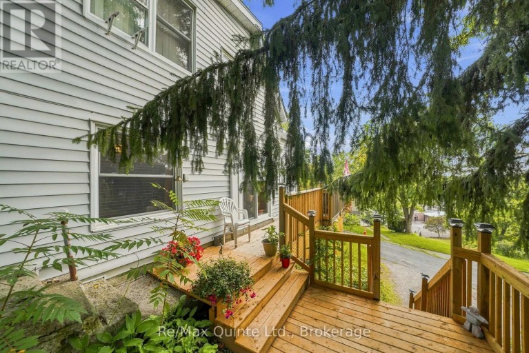 94 MAPLE STREET, Trent Hills (Campbellford), Ontario, K0K1L0