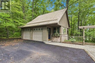 26 BENHAM PLACE ROAD Prince Edward County (Hallowell Ward) Ontario photo 3